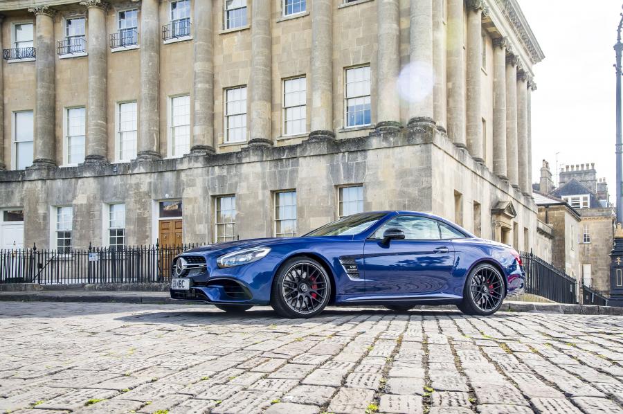  Mercedes-AMG SL63 2016 года  (UK) (фото 17 из 30)